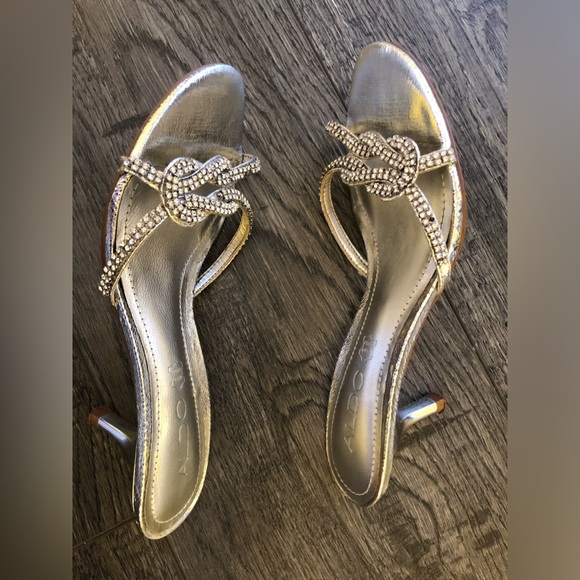 Aldo size 6 silver kitten heels with rhinestones - Picture 7 of 11